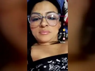 Lindaa35  live sex cam