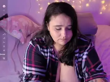 Naughtykiss22  live sex cam