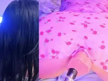 Sashajune  live sex cam