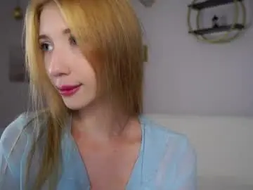 Sunnmoonn  live sex cam