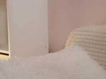 Sunnmoonn  live sex cam