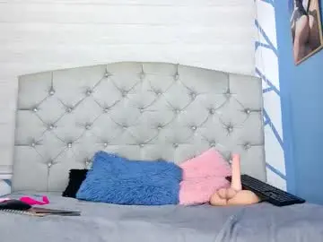 Valeria552611  live sex cam