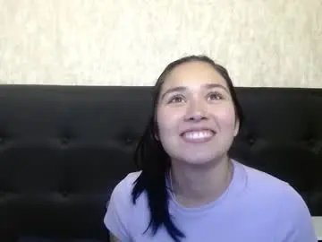 Adaira31  live sex cam