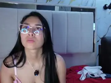 Adaira31  live sex cam