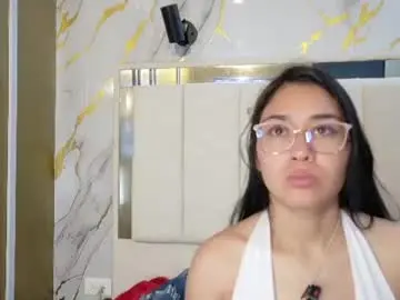 Adaira31  live sex cam