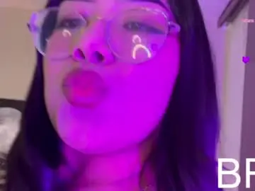 Alexakimm  live sex cam