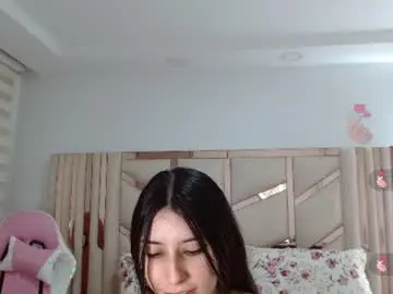 Emilee_star  live sex cam