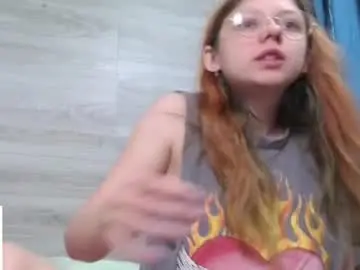 Lina_yukio  live sex cam