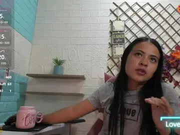 Litlenessa_  live sex cam