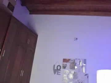 Lyara_sex  live sex cam