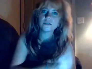 Mezzy69  live sex cam