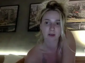 Mommy666777  live sex cam