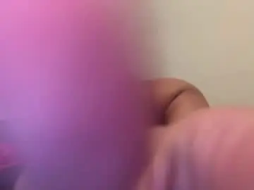 Myspecsquirt4u1on1  live sex cam