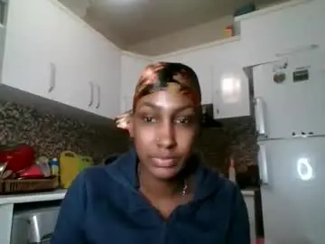 Ravenbby  live sex cam