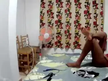 Ravenbby  live sex cam