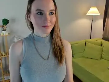 Salliemichand  live sex cam