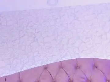 Saraa_joness_  live sex cam