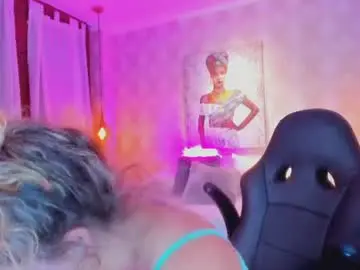 Shantalll__  live sex cam
