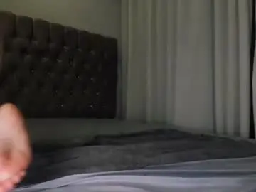 Ariaskyler  live sex cam