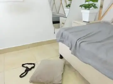 Arielasm  live sex cam