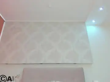 Donnaaa_evans  live sex cam