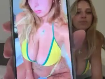 Faith_flame19  live sex cam