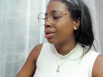 Katiegomez  live sex cam