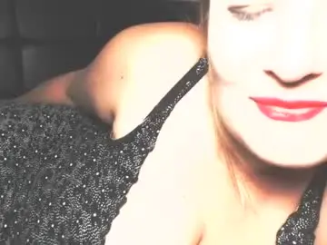Lilada27  live sex cam