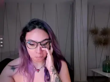 Loiseharper  live sex cam