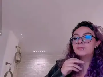 Loiseharper  live sex cam