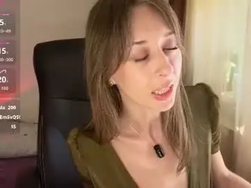 Ninanovalicious  live sex cam