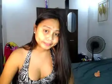 Pinaysofia  live sex cam