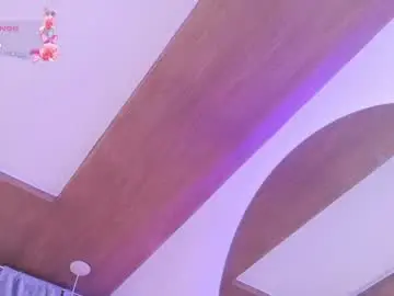 Renataleclair  live sex cam