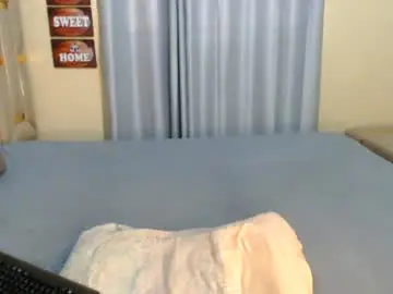 Sandraratts  live sex cam