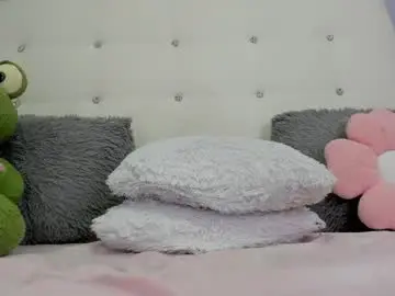 Symphonny1  live sex cam