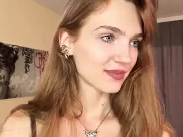 Tomikavilandre  live sex cam