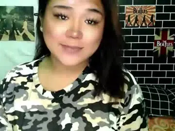 Urgirl_dimple  live sex cam