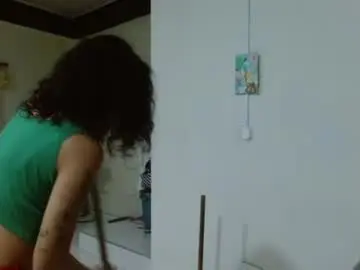 Alinawoolf_  live sex cam