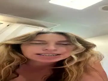Alyjeanne0420  live sex cam