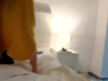 Chillwithcamii  live sex cam