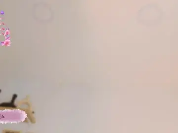 Emely_deluxe  live sex cam