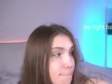 Haileycolson  live sex cam