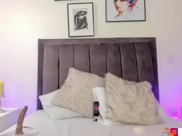 Helen_mooree  live sex cam