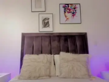 Helen_mooree  live sex cam