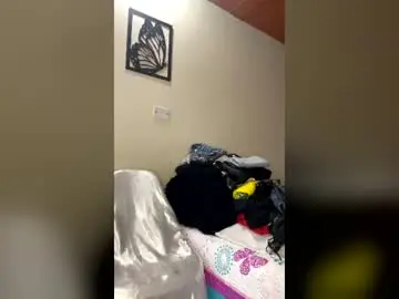 Hellen_sky_  live sex cam