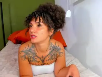 Karlye_5  live sex cam