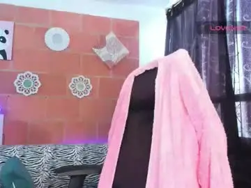 Mia__love111  live sex cam