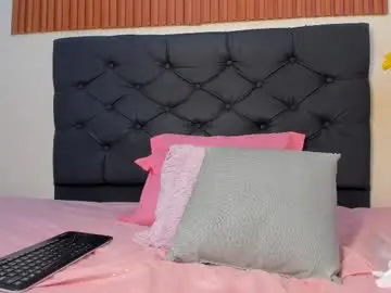 Nalasweet  live sex cam