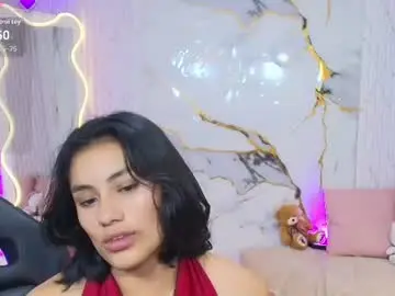 Peachy_tay  live sex cam