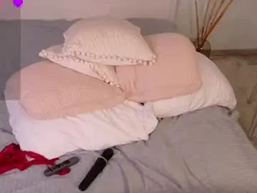 Rita__shy  live sex cam